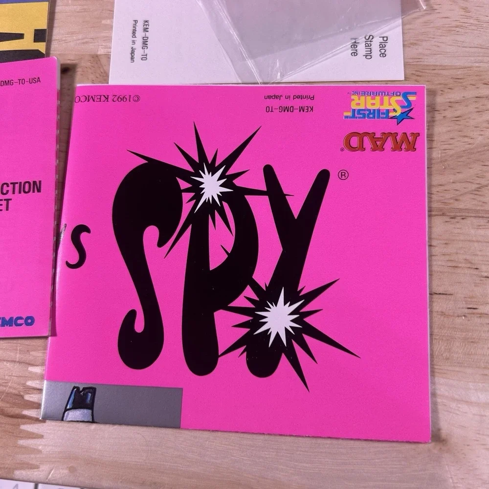 Spy Vs Spy (Nintendo Game Boy) Complete Poster Game Box Manual